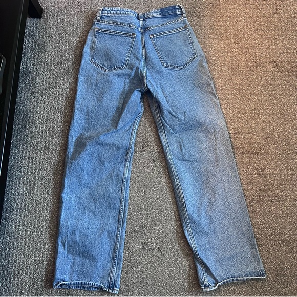 Abercrombie & Fitch Curve Love High Rise 90’s Relaxed Jeans - Picture 7 of 8